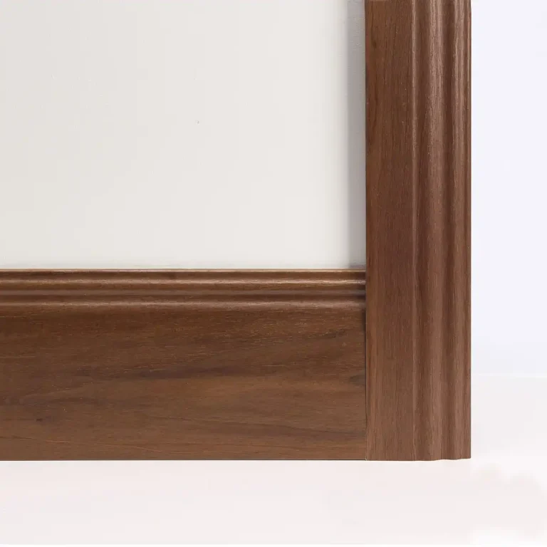 Moulded - Walnut
